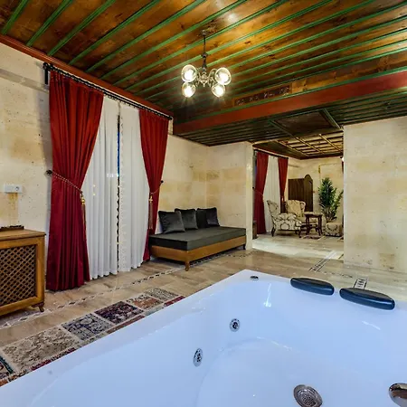 Sobek Palace Eskiomerler