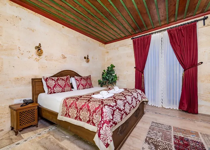 Privatunterkunft Sobek Palace Eskiomerler