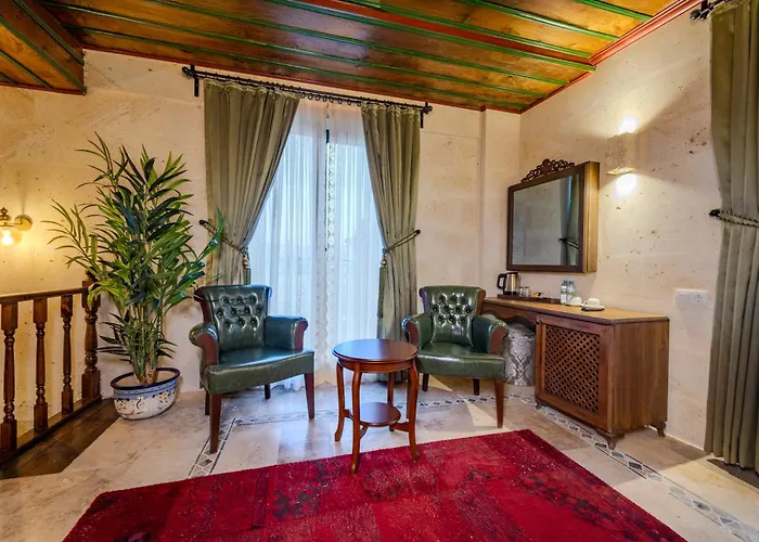 Sobek Palace * Eskiomerler